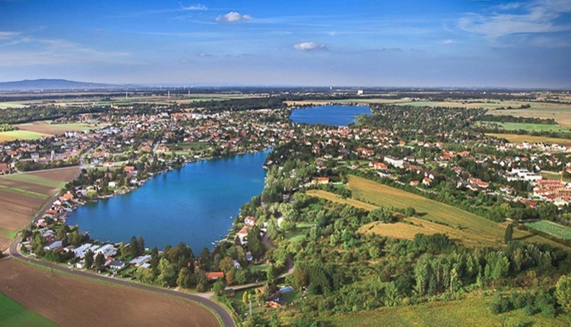 Landgasthof Zur Post Casa de hóspedes Neufeld an der Leitha Exterior foto